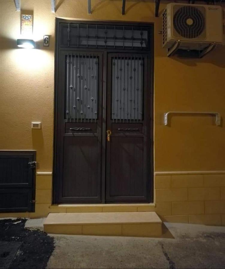 Il Sole Della Guilla Villa Palermo Luaran gambar